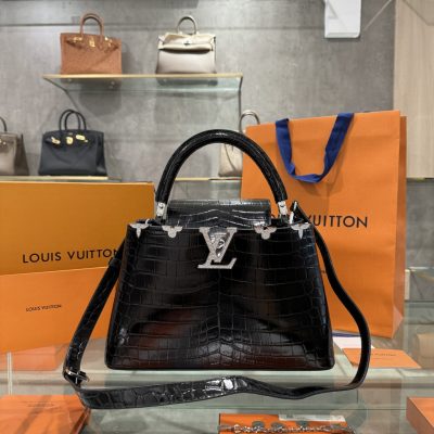Louis Vuitton capucines bb crocodilian mat like auth 27cm